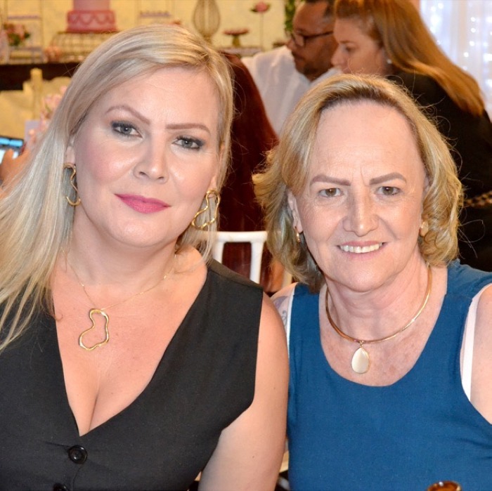 Danieli Santos e Elina Deberaldine