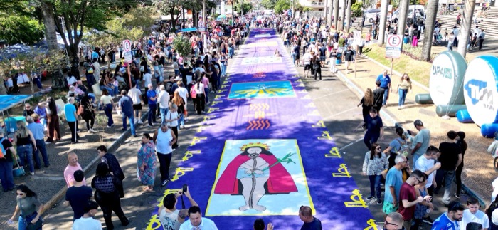 Tradição. Matão realizava a 78ª edição de sua Festa de Corpus Christi